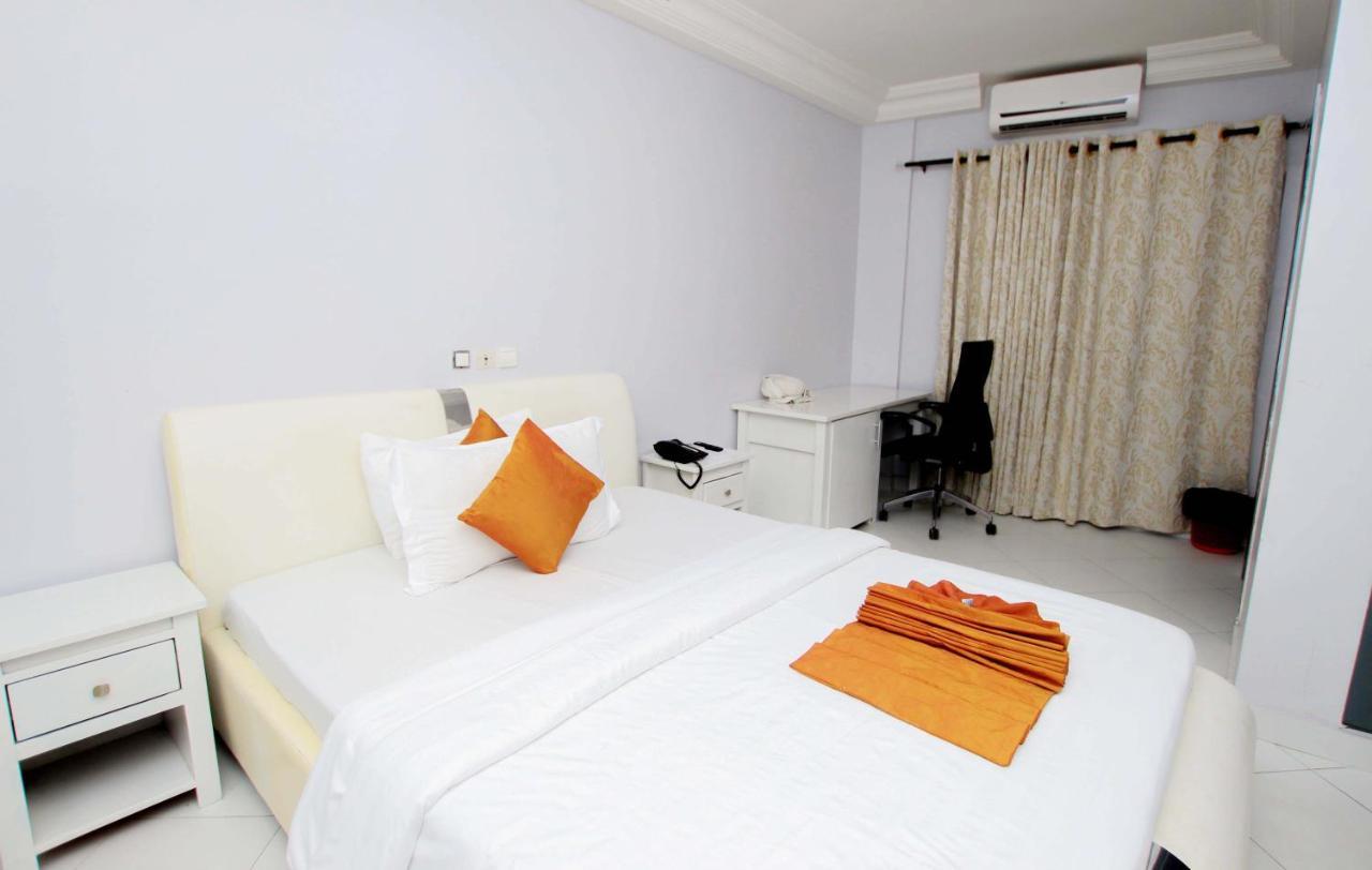 Hotel Galilee Cotonou Kültér fotó